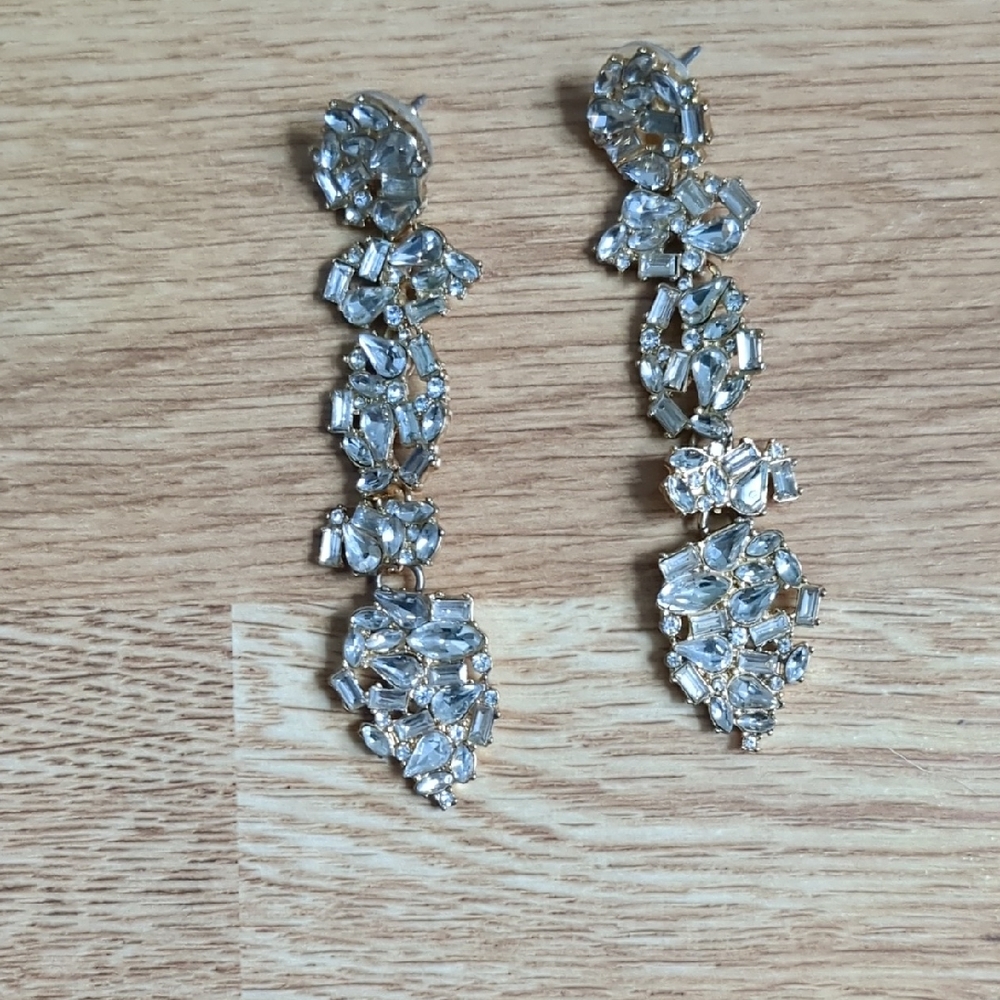 Elegant Baublebar Gold Crystal Drop Earrings